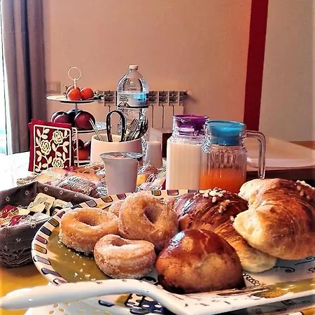 A Due Passi Dal Museo Bed and breakfast 2*